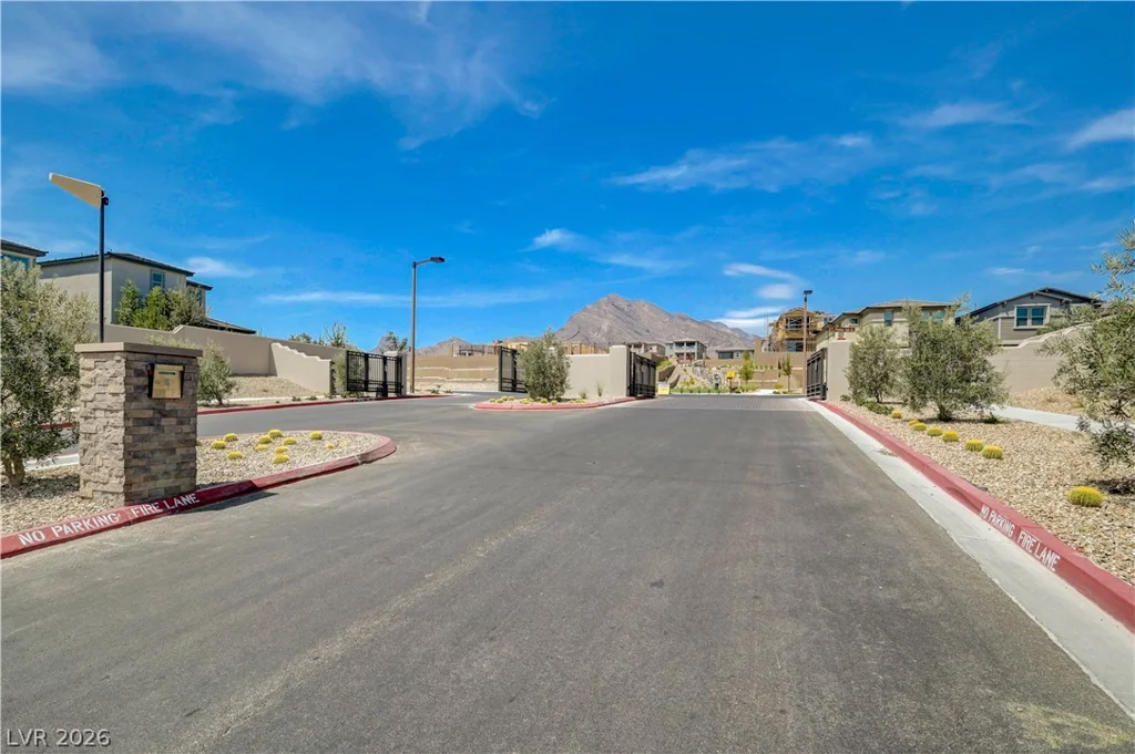 12470 Madison Park, Las Vegas, NV 89138