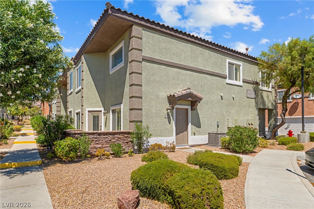 10515 Gold Shadow, Las Vegas, NV 89129