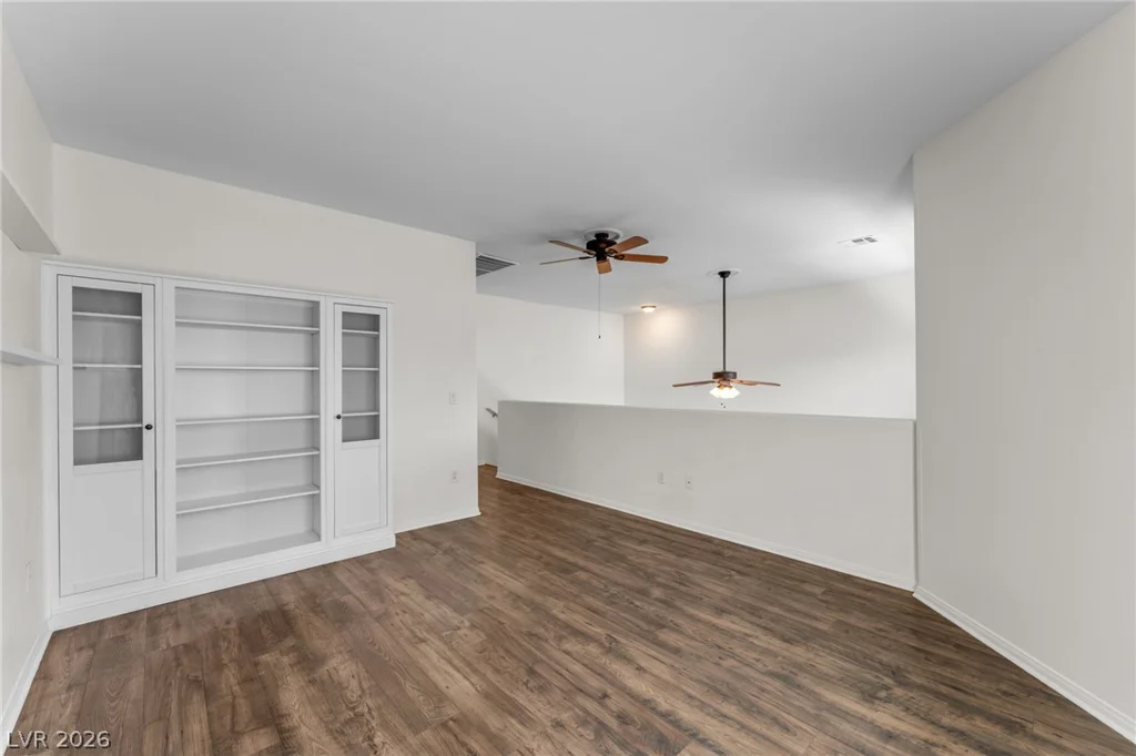 10515 Gold Shadow, Las Vegas, NV 89129