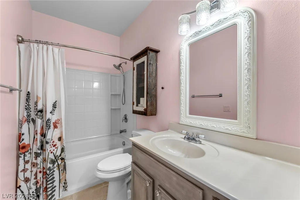10515 Gold Shadow, Las Vegas, NV 89129