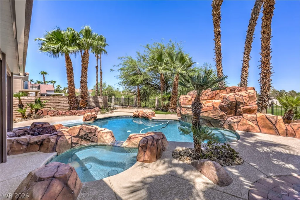 5380 Painted Sunrise, Las Vegas, NV 89149