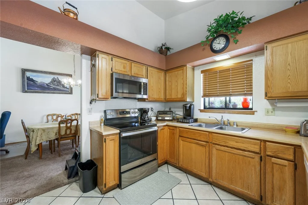 5621 Lost Tree, Las Vegas, NV 89130