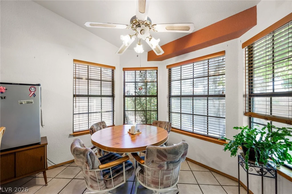 5621 Lost Tree, Las Vegas, NV 89130