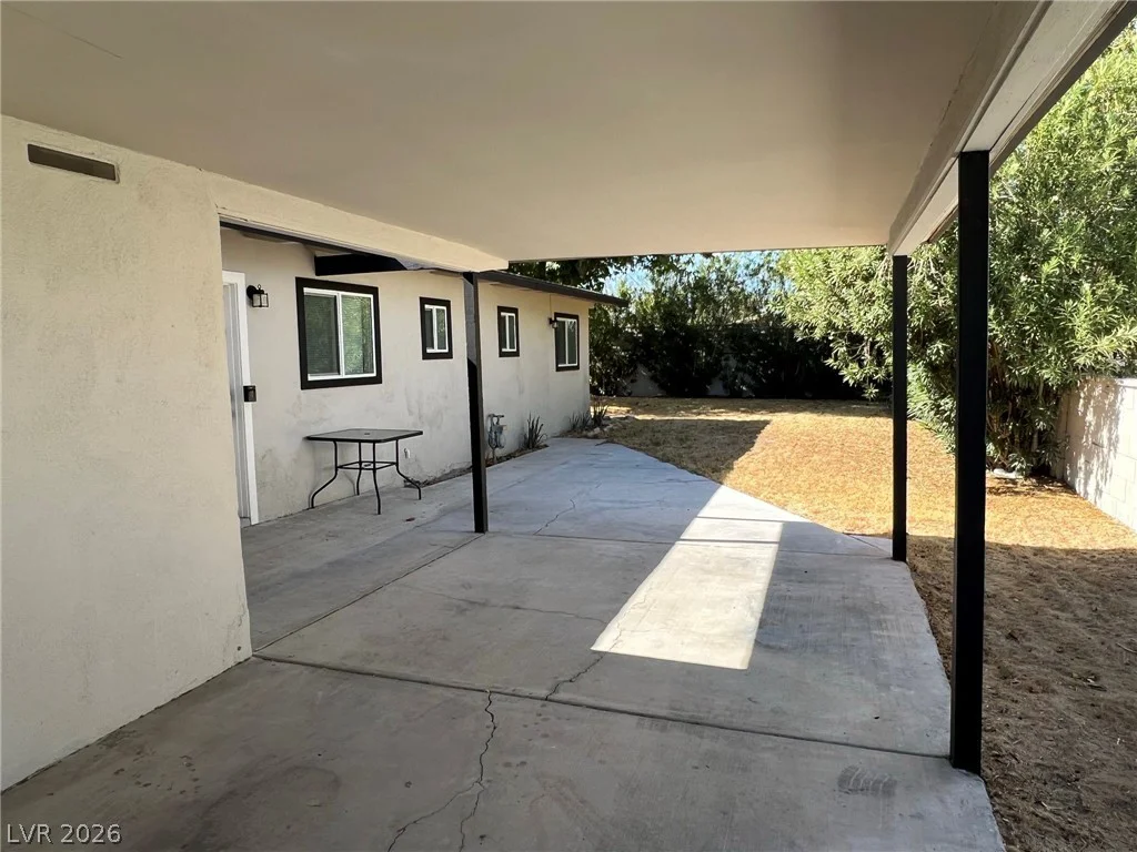 1821 Hassett, Las Vegas, NV 89104