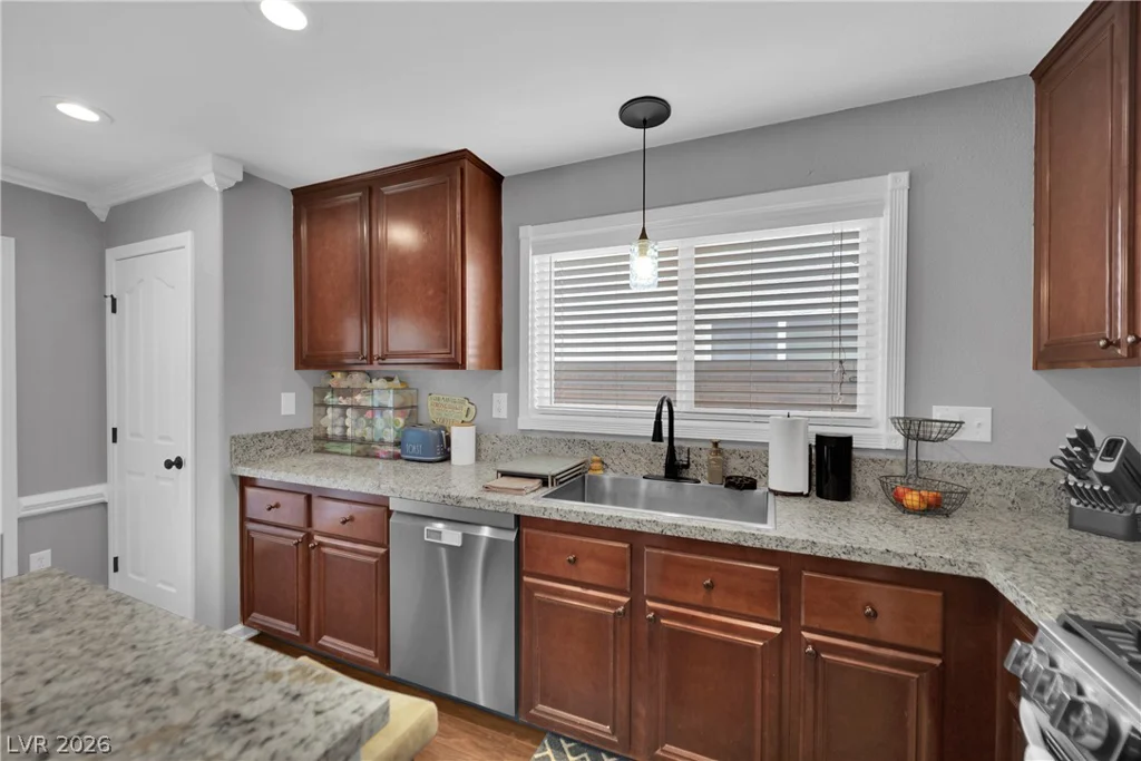 6245 Halstead, North Las Vegas, NV 89081