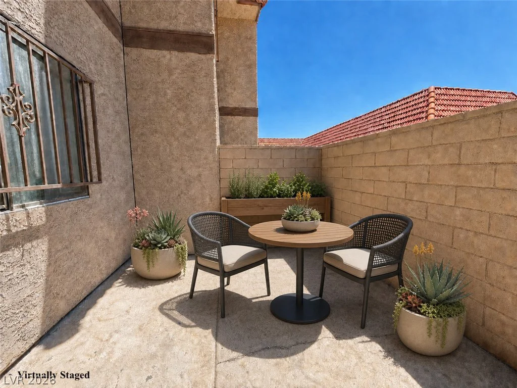 4300 Lamont, Las Vegas, NV 89115