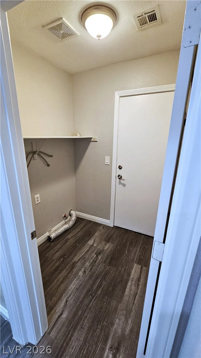 6629 Woodsworth, Las Vegas, NV 89108