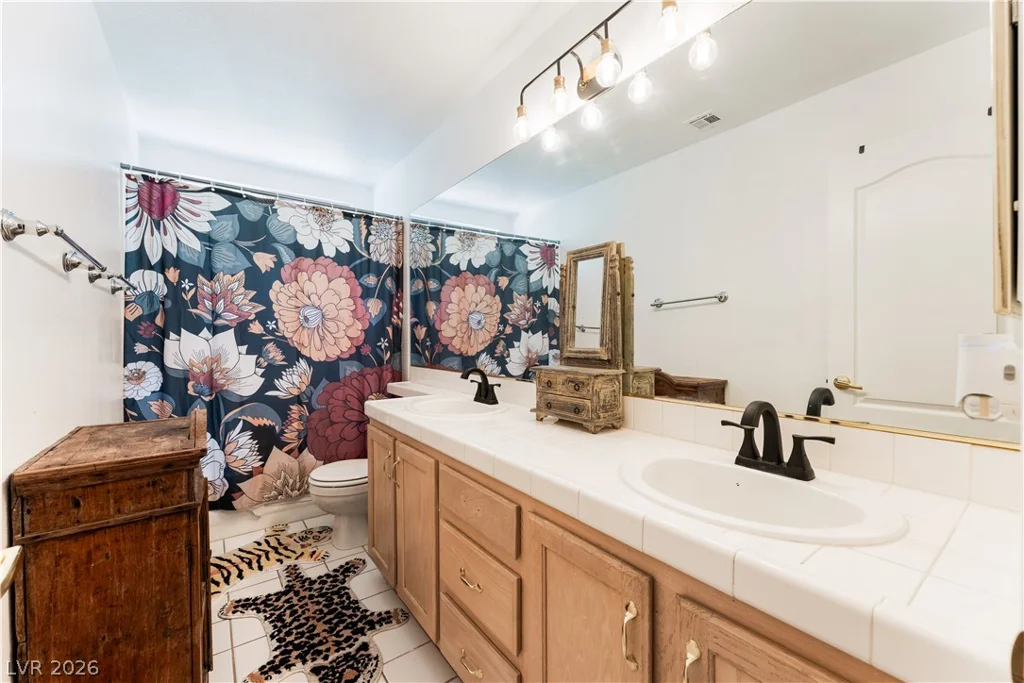 2421 Ivy Garden, Las Vegas, NV 89134