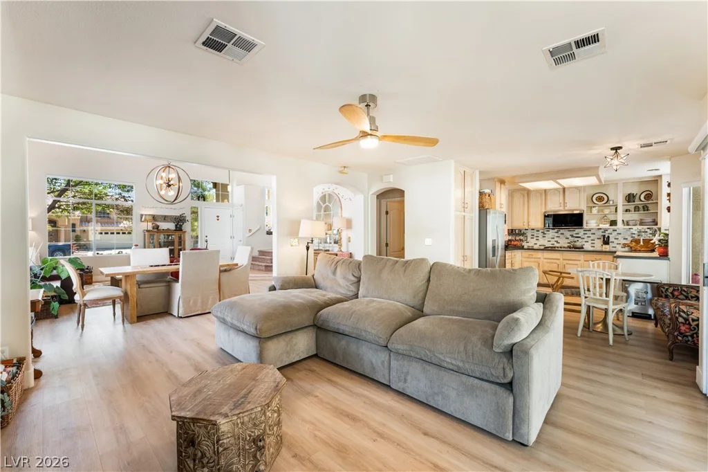 2421 Ivy Garden, Las Vegas, NV 89134