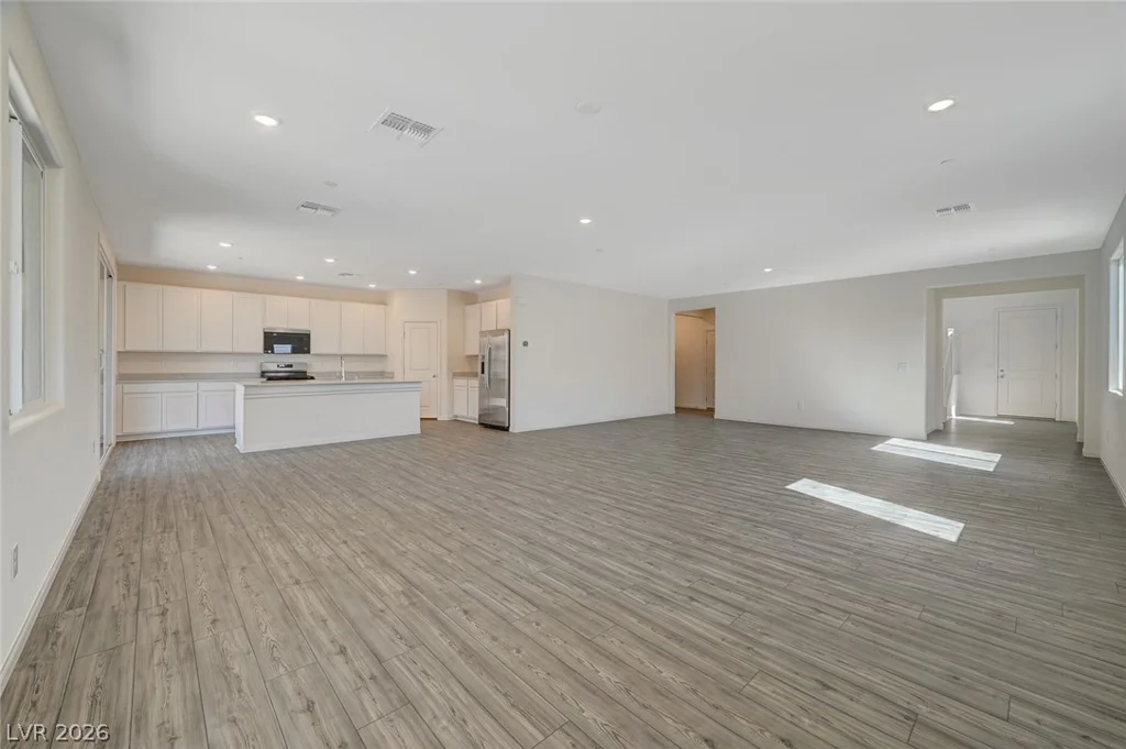 10165 Handline Chute, Las Vegas, NV 89166
