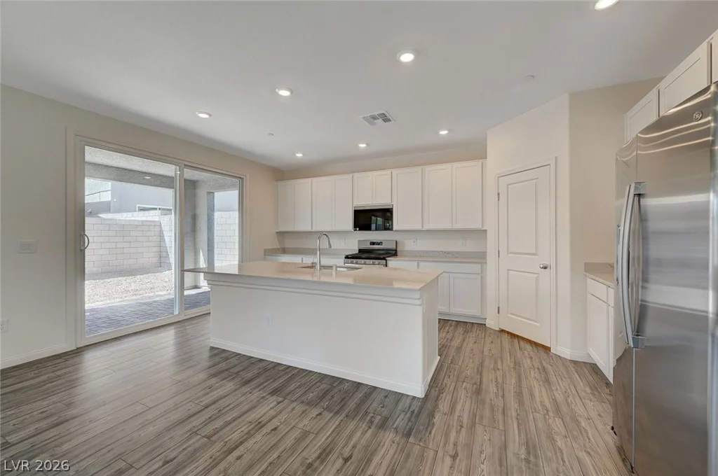 10165 Handline Chute, Las Vegas, NV 89166