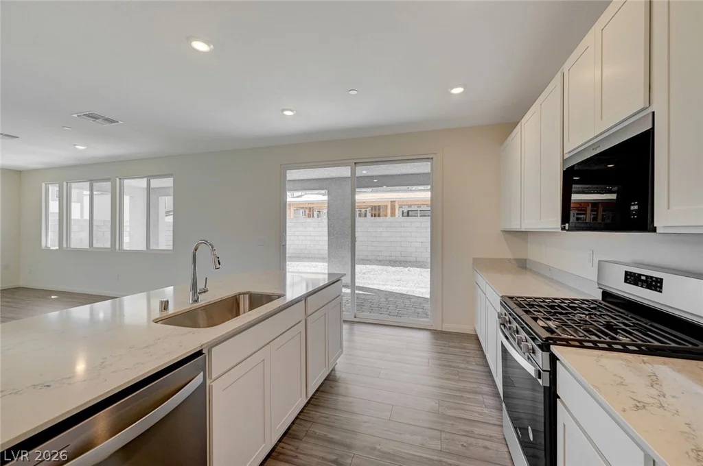 10165 Handline Chute, Las Vegas, NV 89166