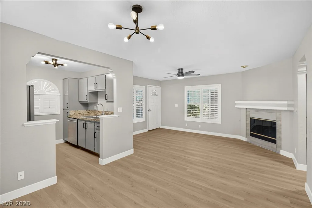 6808 Elm Creek, Las Vegas, NV 89108