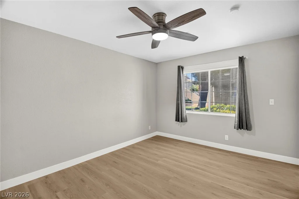 6808 Elm Creek, Las Vegas, NV 89108