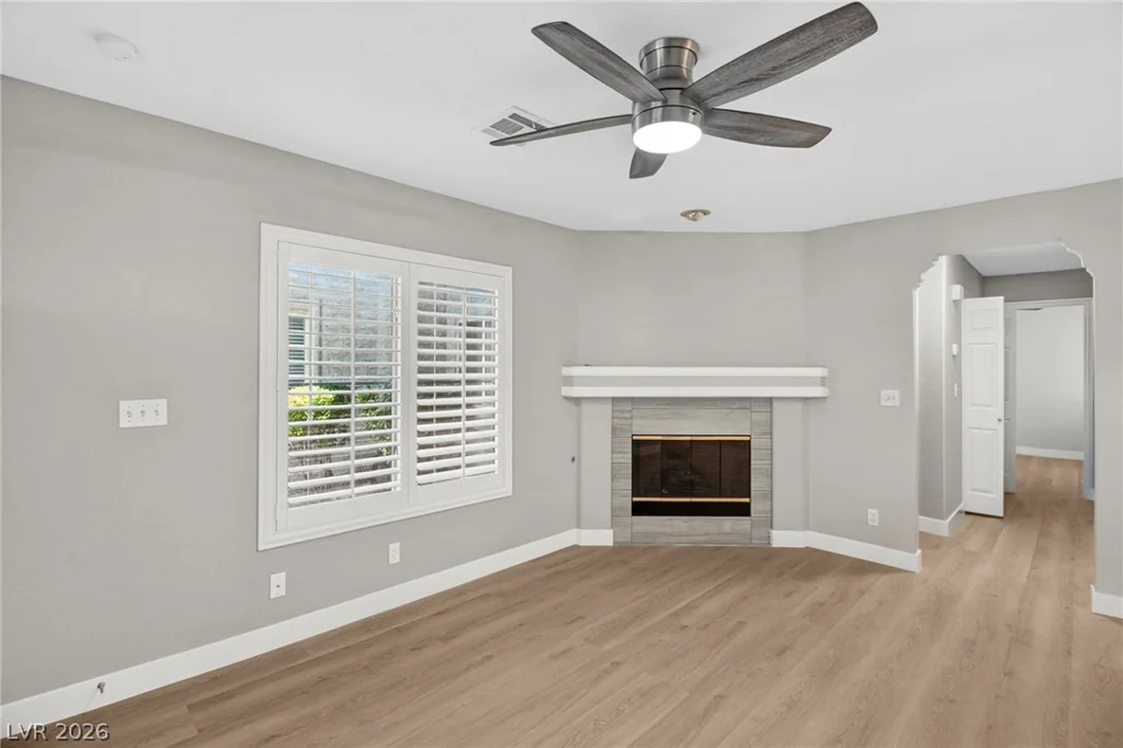 6808 Elm Creek, Las Vegas, NV 89108