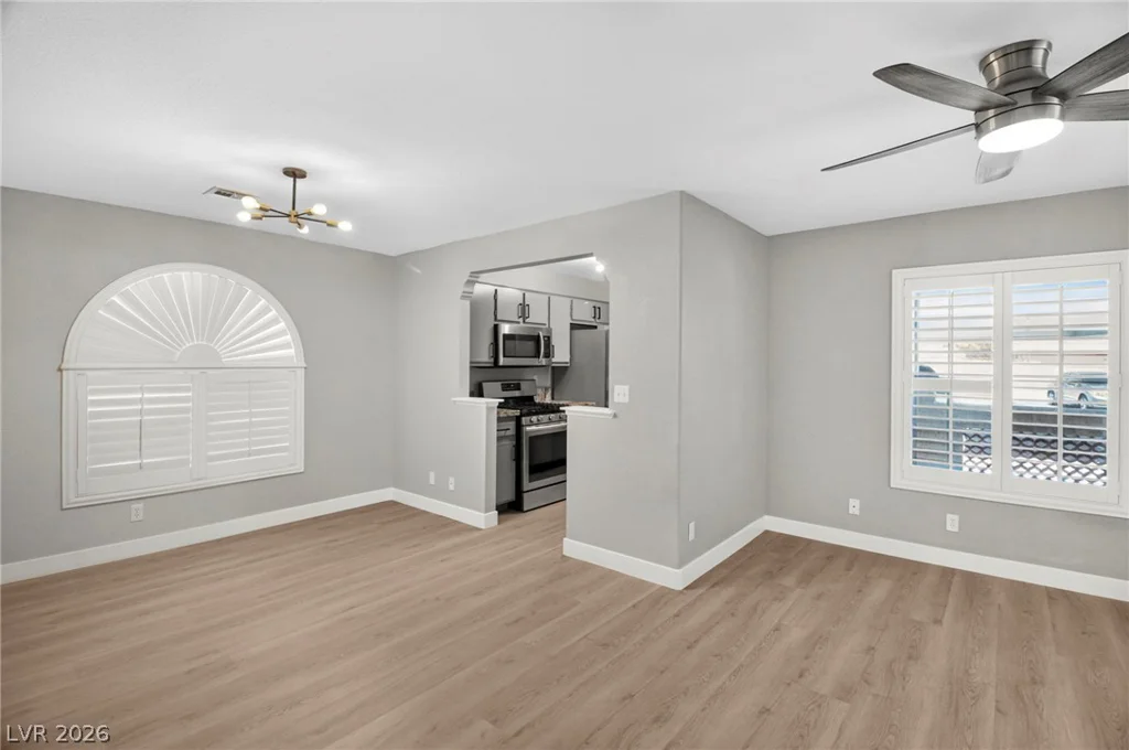 6808 Elm Creek, Las Vegas, NV 89108