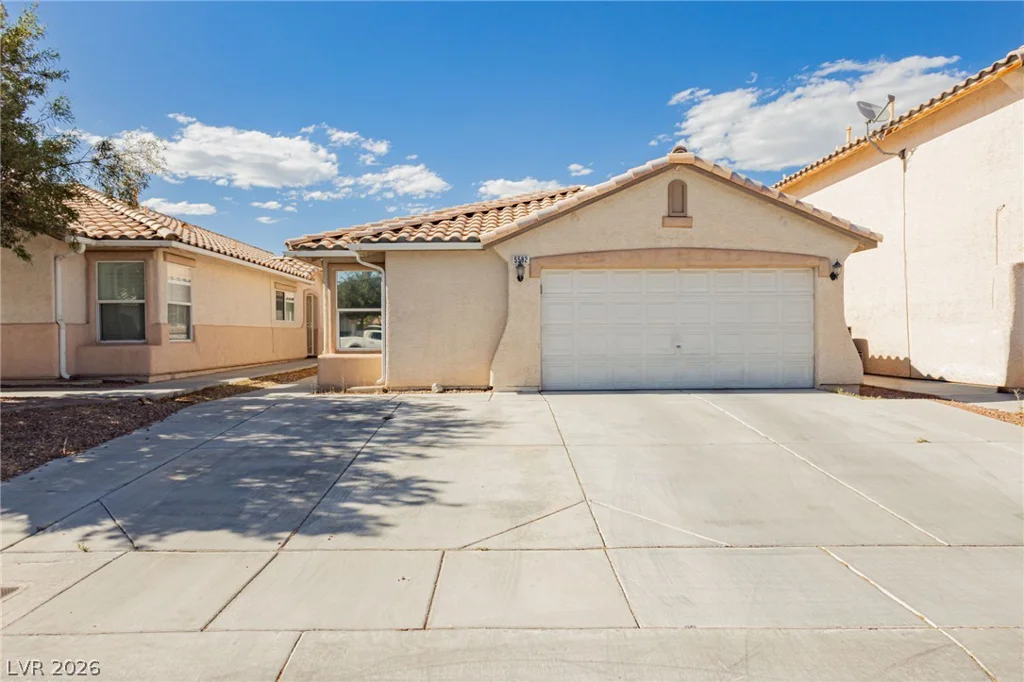 5582 Henshaw, Las Vegas, NV 89118