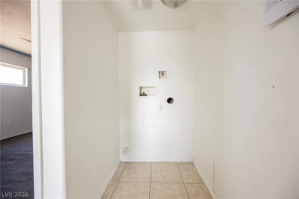 3693 Hilo, Las Vegas, NV 89104