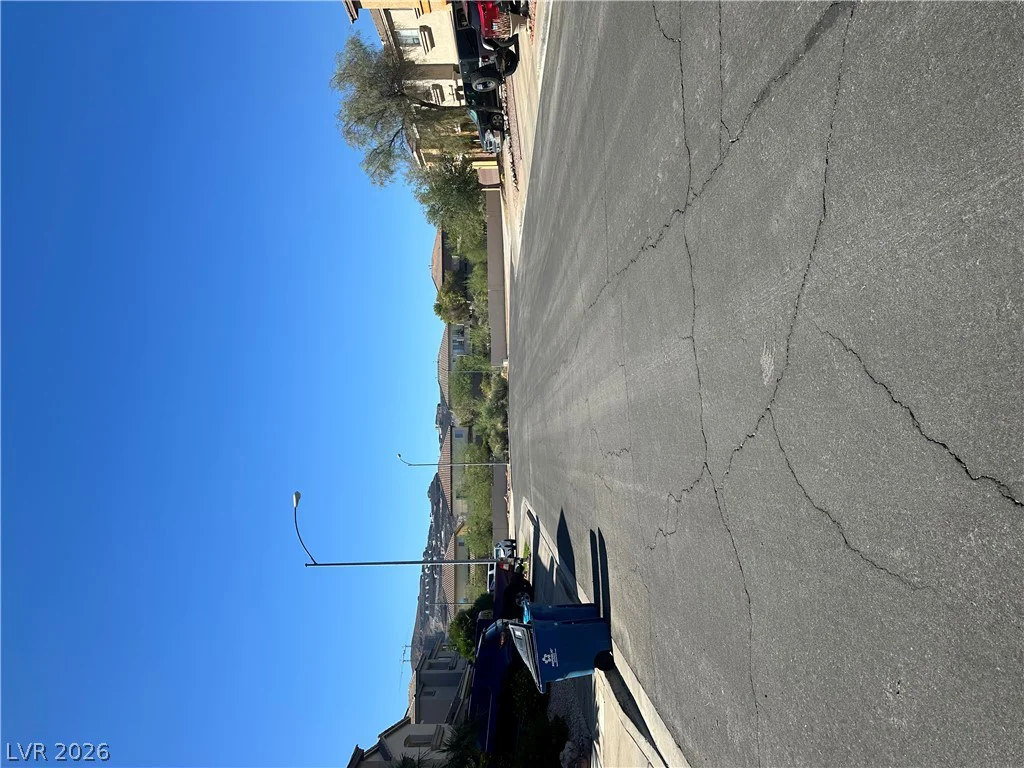 52 Green Hills, Henderson, NV 89012