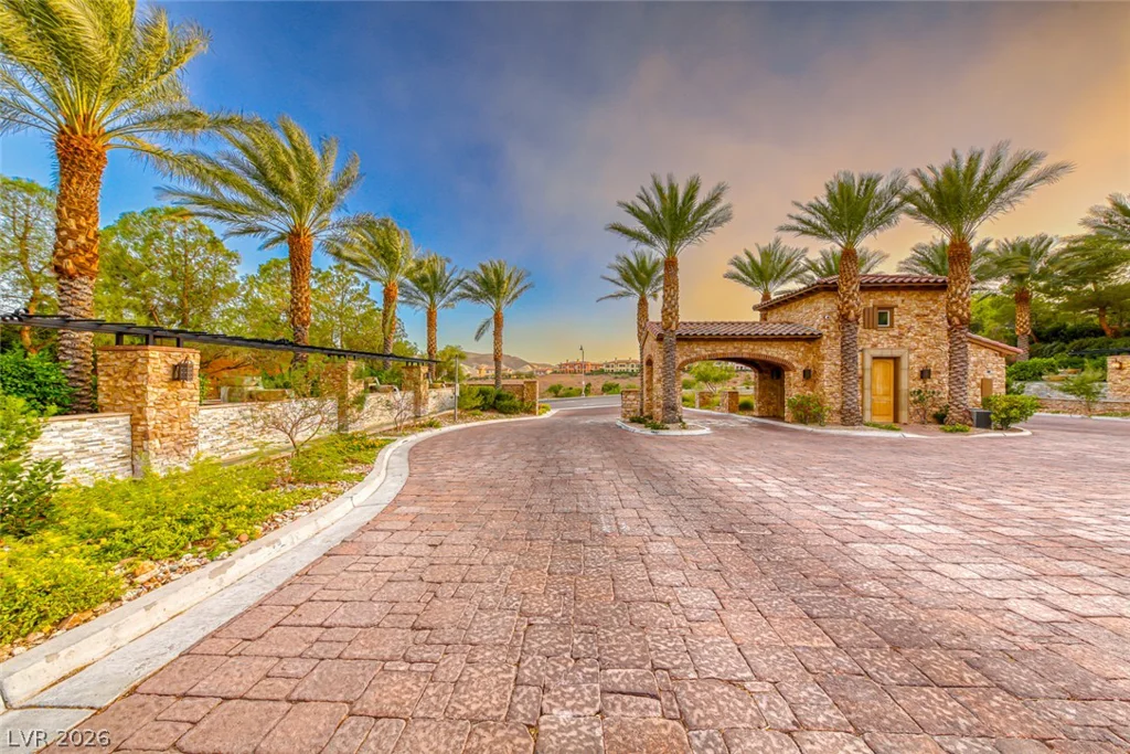 70 Portezza, Henderson, NV 89011