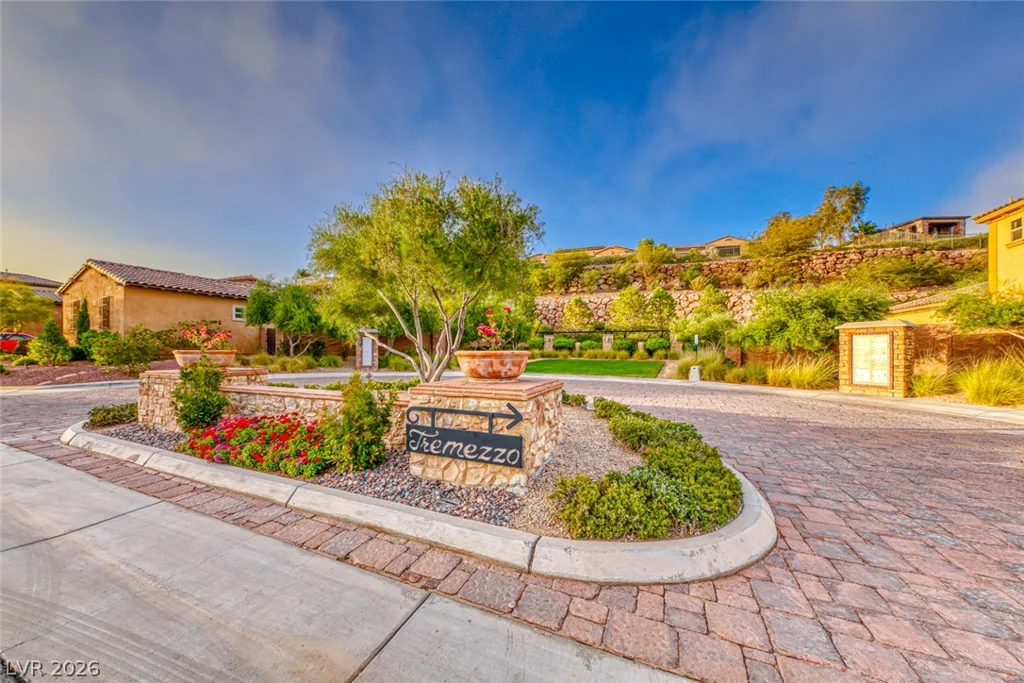 70 Portezza, Henderson, NV 89011