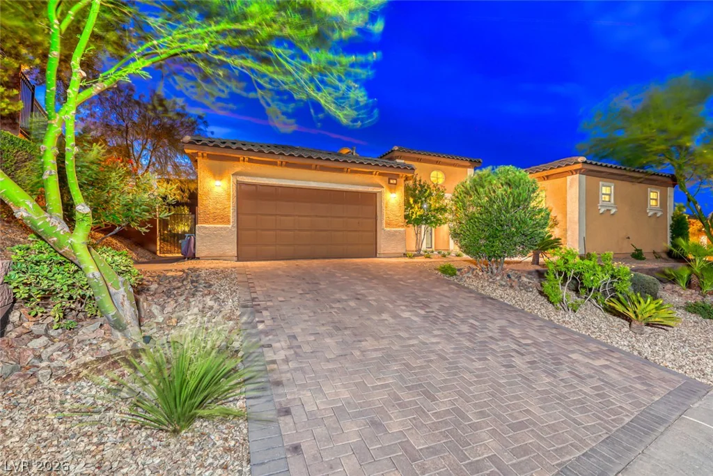 70 Portezza, Henderson, NV 89011