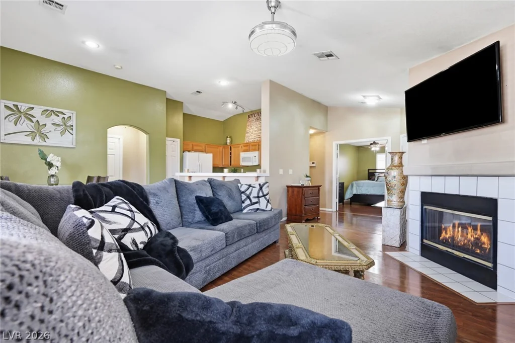 9005 Ivybridge, Las Vegas, NV 89123