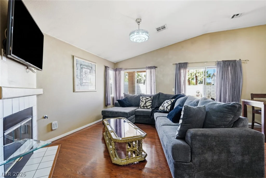 9005 Ivybridge, Las Vegas, NV 89123