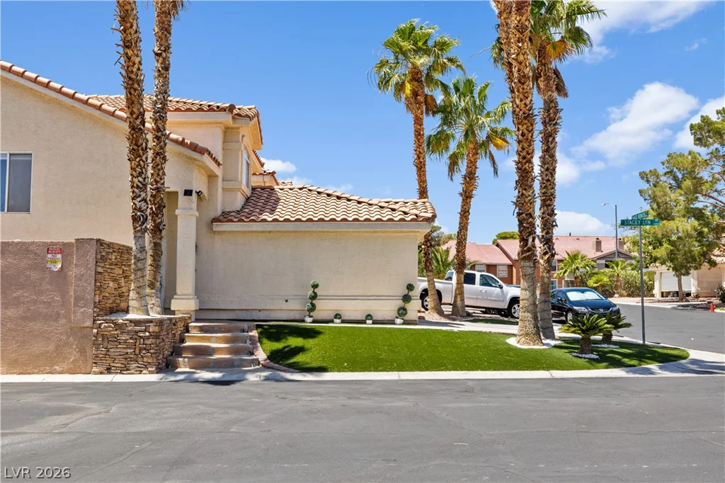 8953 Paige Rene, Las Vegas, NV 89117