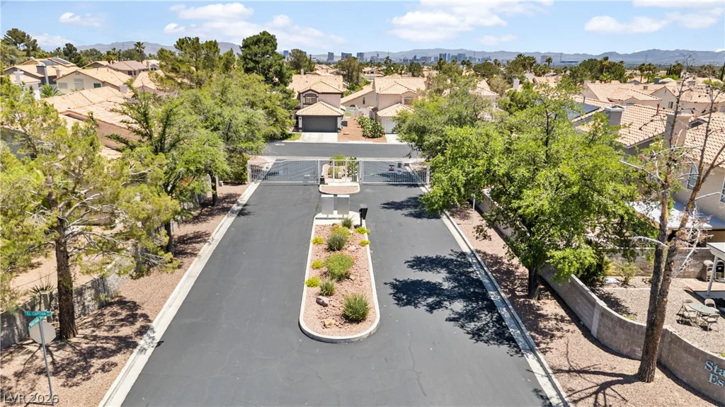 8953 Paige Rene, Las Vegas, NV 89117