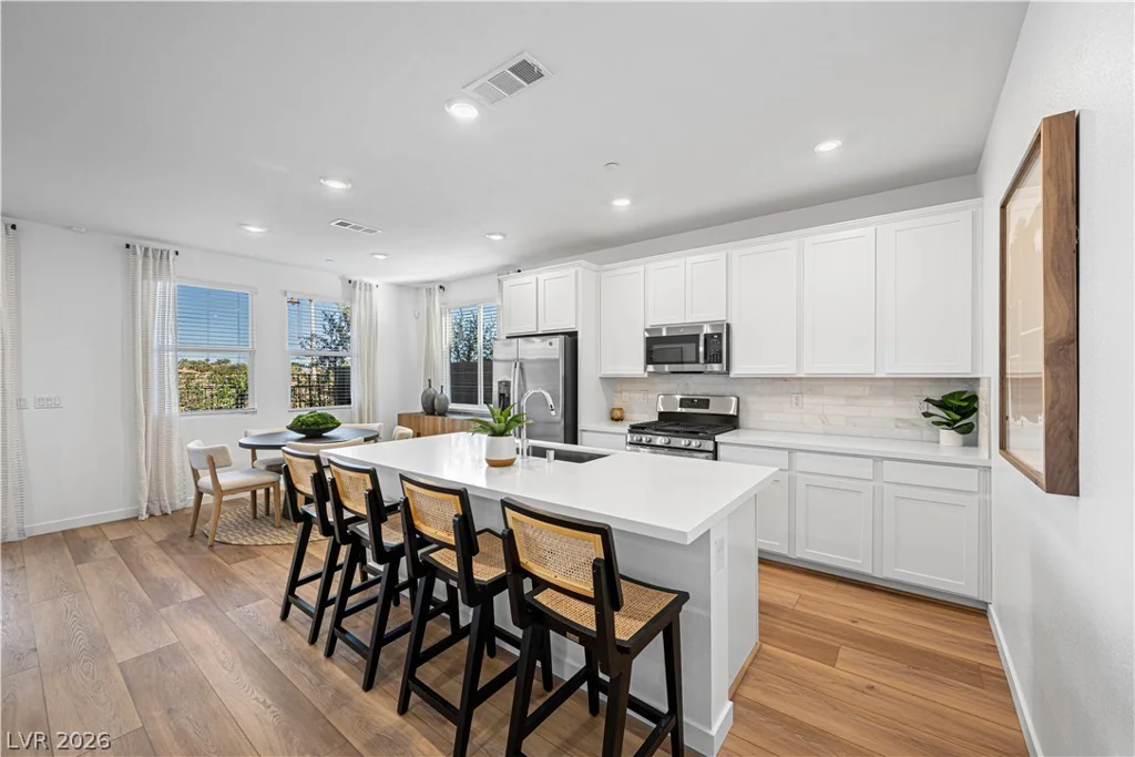 1718 Strada Nathan, Henderson, NV 89011