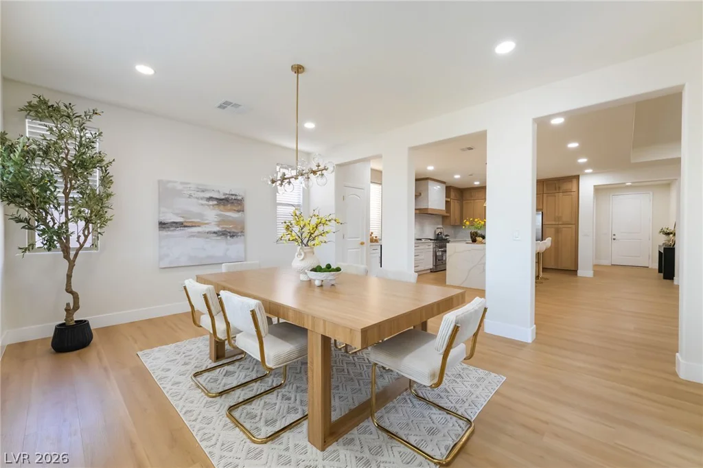 8584 Garnet Lake, Las Vegas, NV 89113
