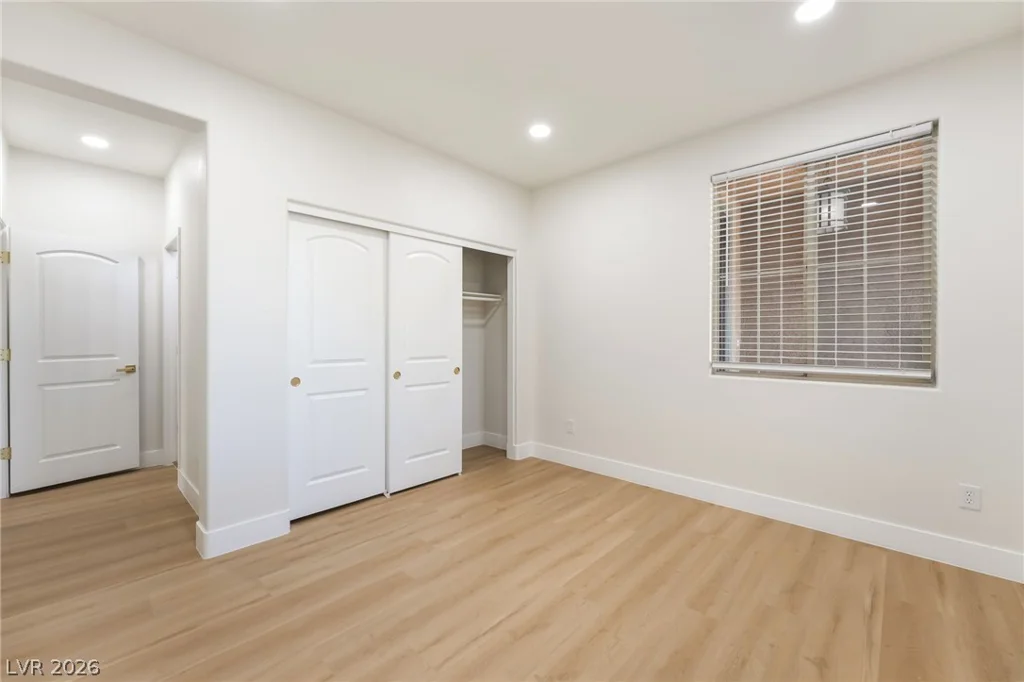 8584 Garnet Lake, Las Vegas, NV 89113