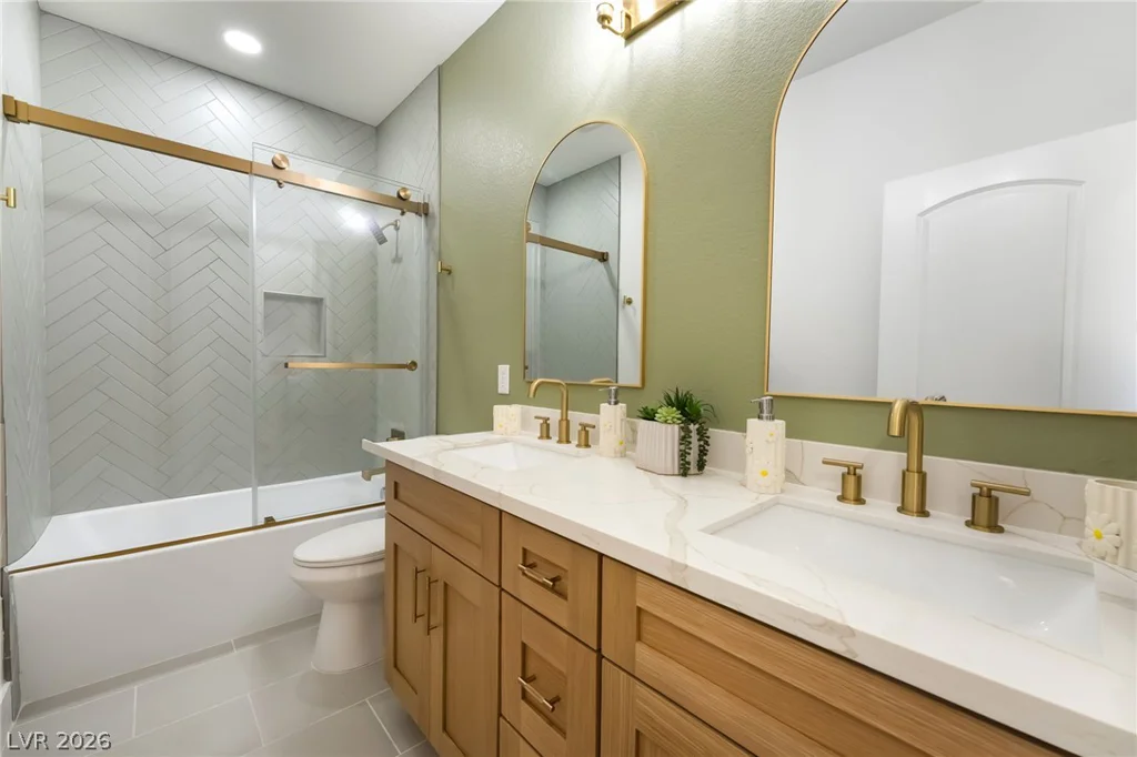8584 Garnet Lake, Las Vegas, NV 89113