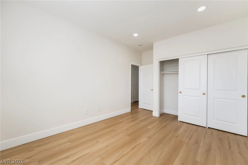 8584 Garnet Lake, Las Vegas, NV 89113