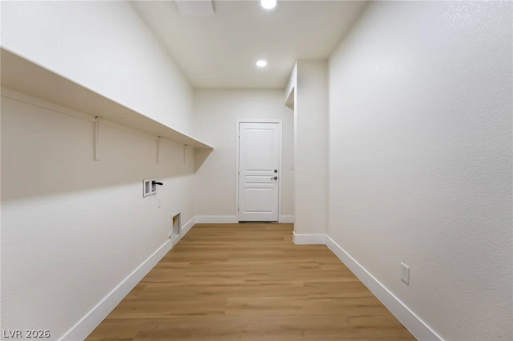 8584 Garnet Lake, Las Vegas, NV 89113