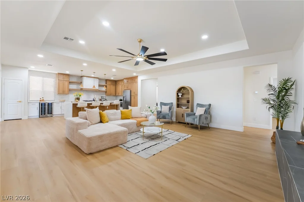 8584 Garnet Lake, Las Vegas, NV 89113