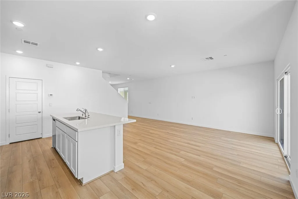 8154 Gusty Brook, Las Vegas, NV 89113