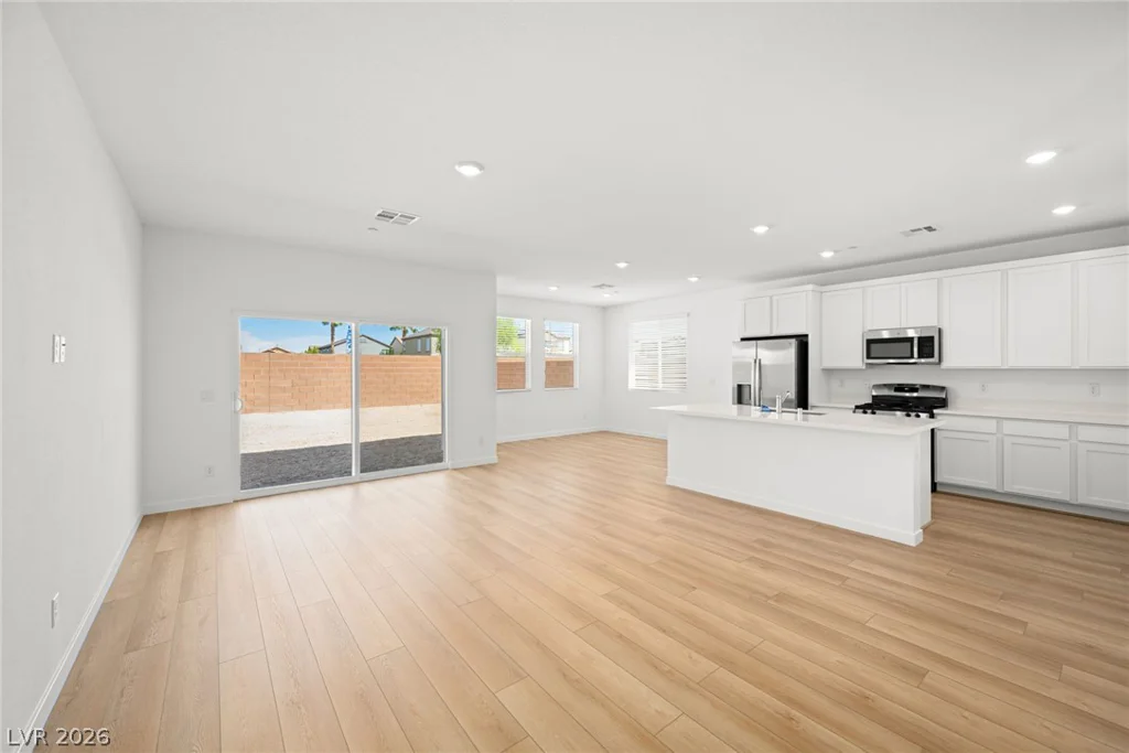 8154 Gusty Brook, Las Vegas, NV 89113
