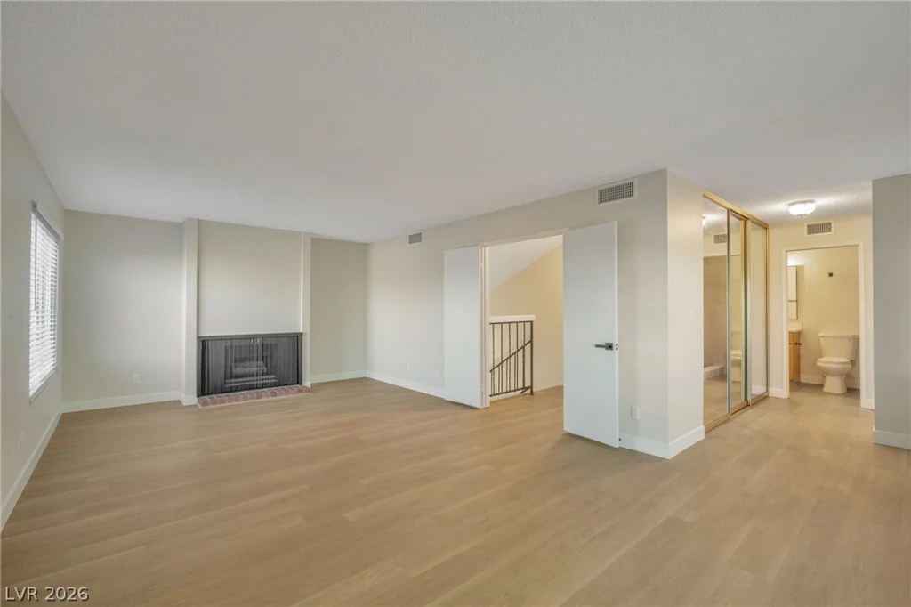 5279 Willowhaven, Las Vegas, NV 89120