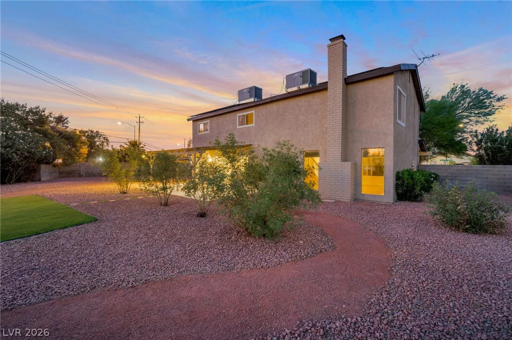 5279 Willowhaven, Las Vegas, NV 89120