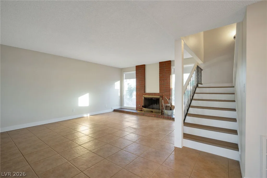 5279 Willowhaven, Las Vegas, NV 89120