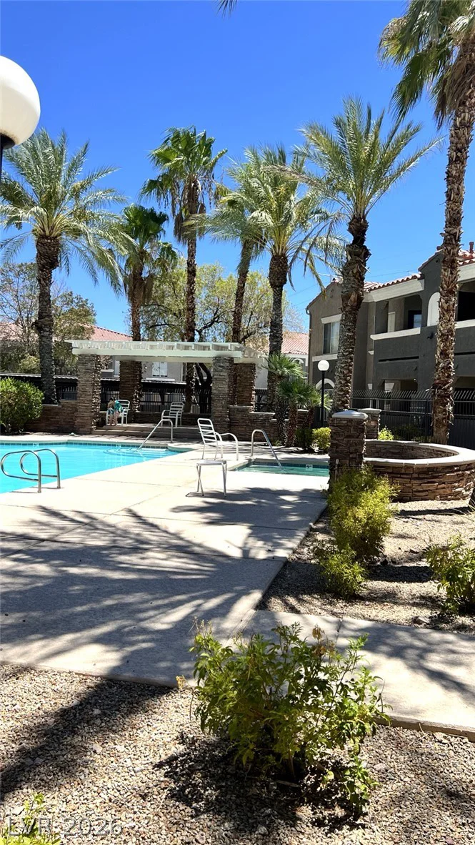 10245 Maryland, Las Vegas, NV 89183