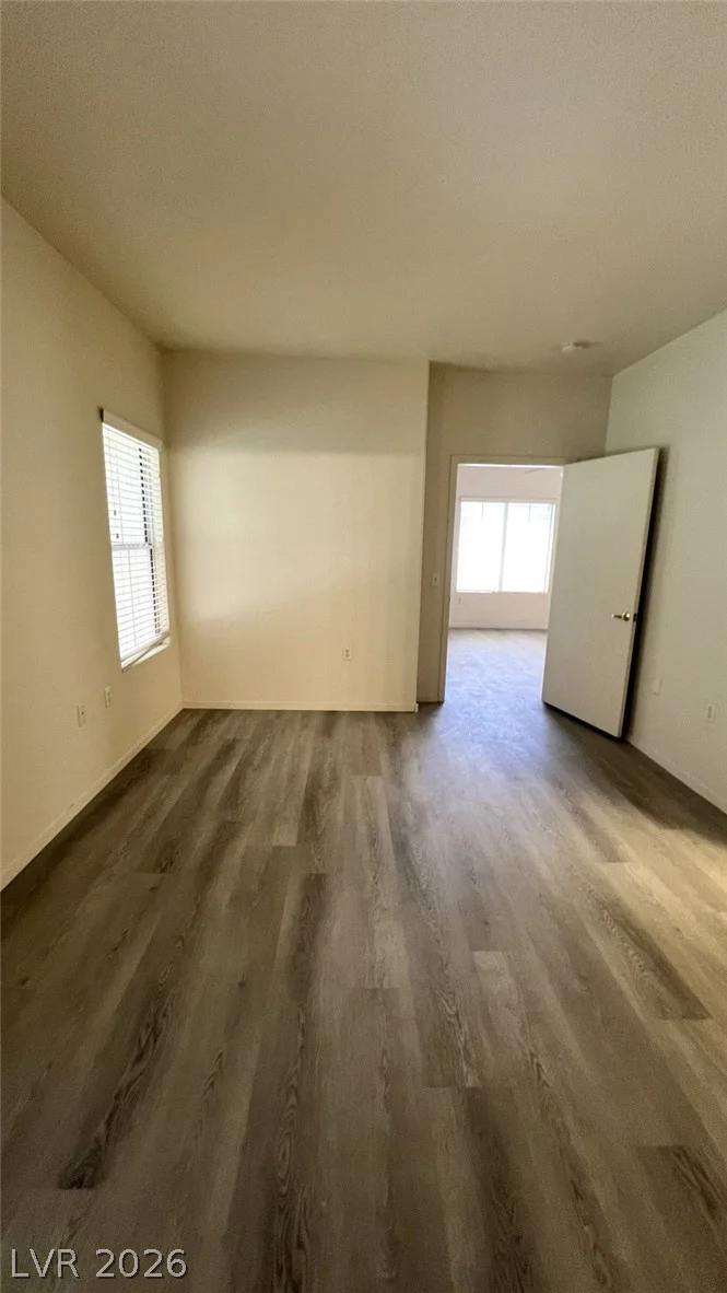10245 Maryland, Las Vegas, NV 89183