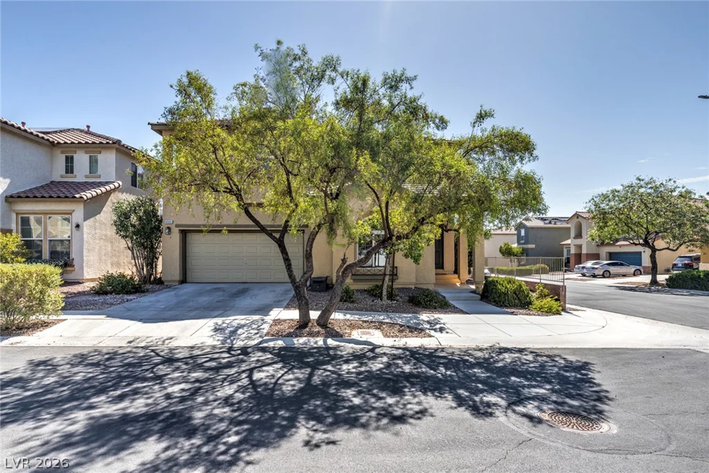8900 Ochoa, Las Vegas, NV 89143