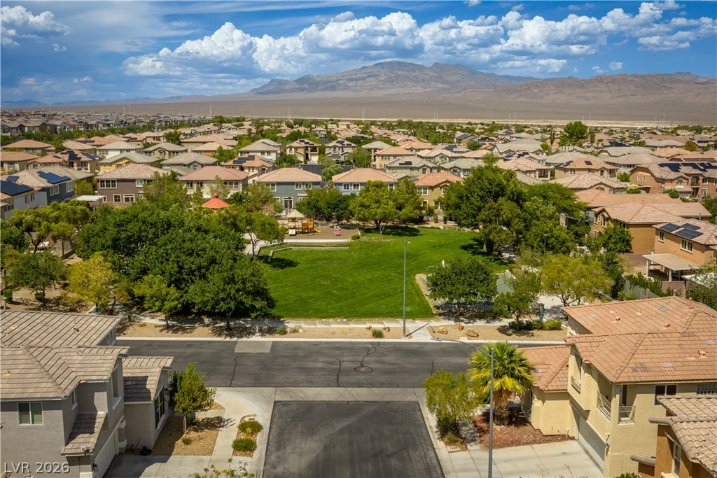 8900 Ochoa, Las Vegas, NV 89143