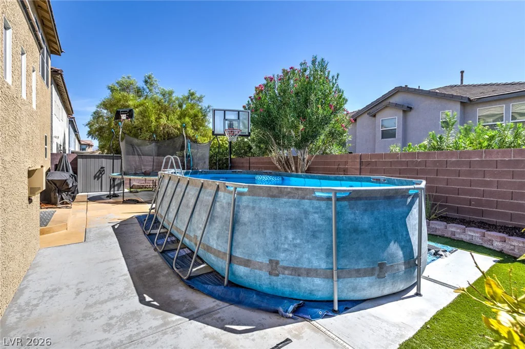 8900 Ochoa, Las Vegas, NV 89143