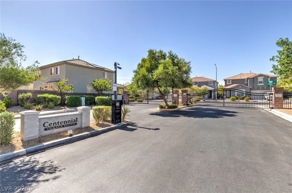 8900 Ochoa, Las Vegas, NV 89143