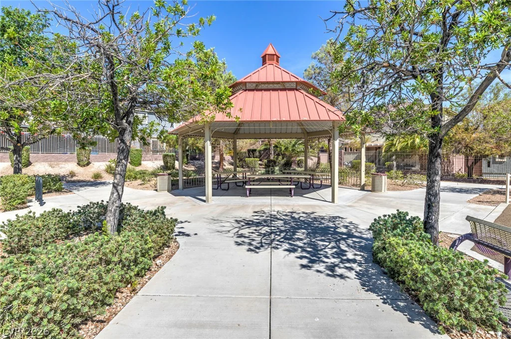 8900 Ochoa, Las Vegas, NV 89143