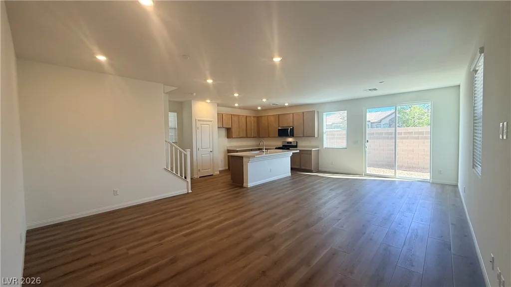 3887 Tico Falls, Las Vegas, NV 89141